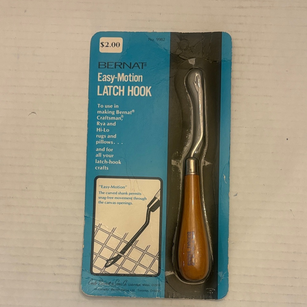 Bernat Easy-Motion Latch Hook - Brown Handle